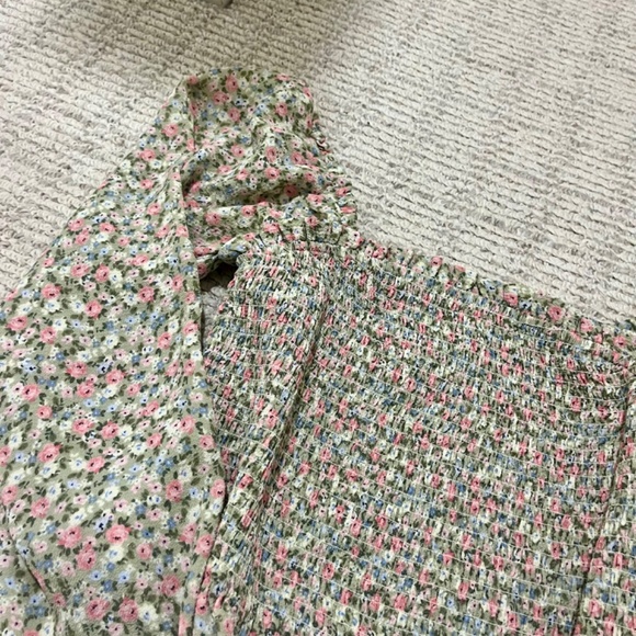 Floral Smocked Off the Shoulder Shirt - Picture 2 of 5